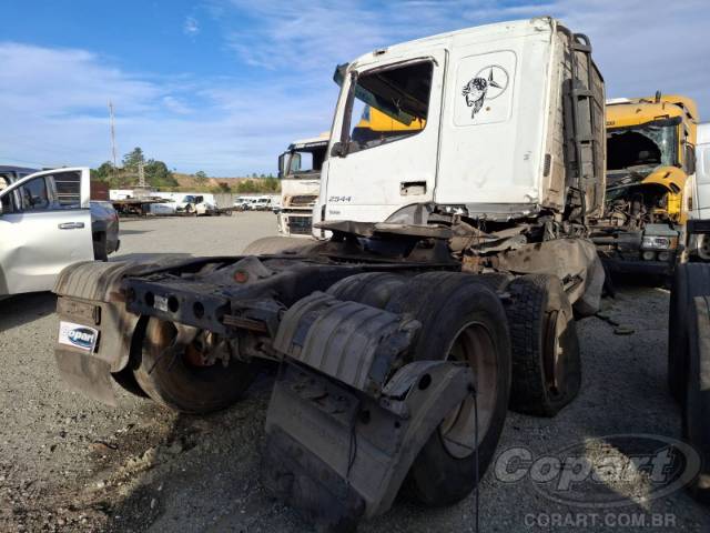 2011 MERCEDES BENZ AXOR 