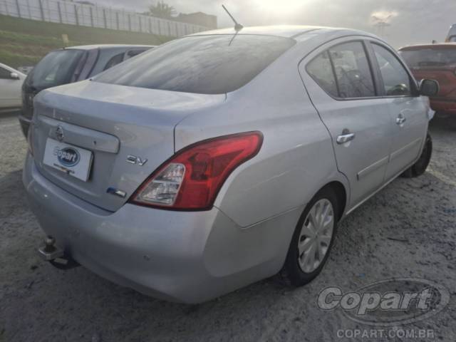 2013 NISSAN VERSA 