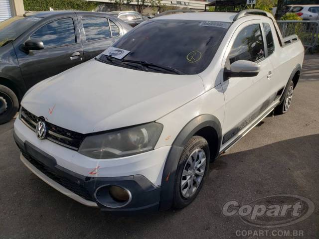 2015 VOLKSWAGEN SAVEIRO CE 