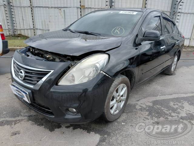 2014 NISSAN VERSA 