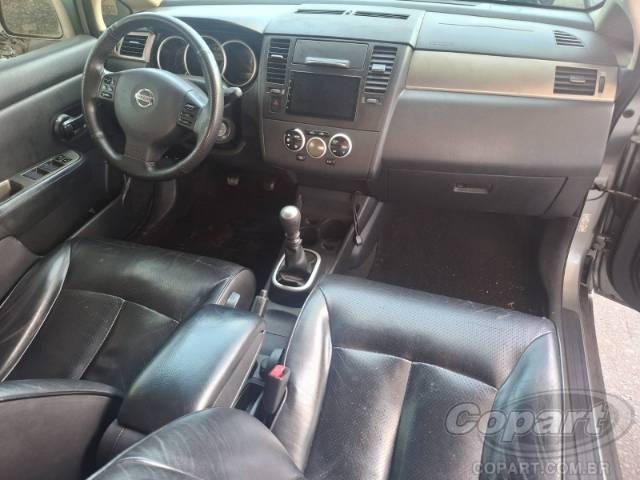 2010 NISSAN TIIDA 