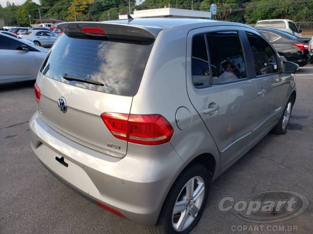 2015 VOLKSWAGEN FOX 