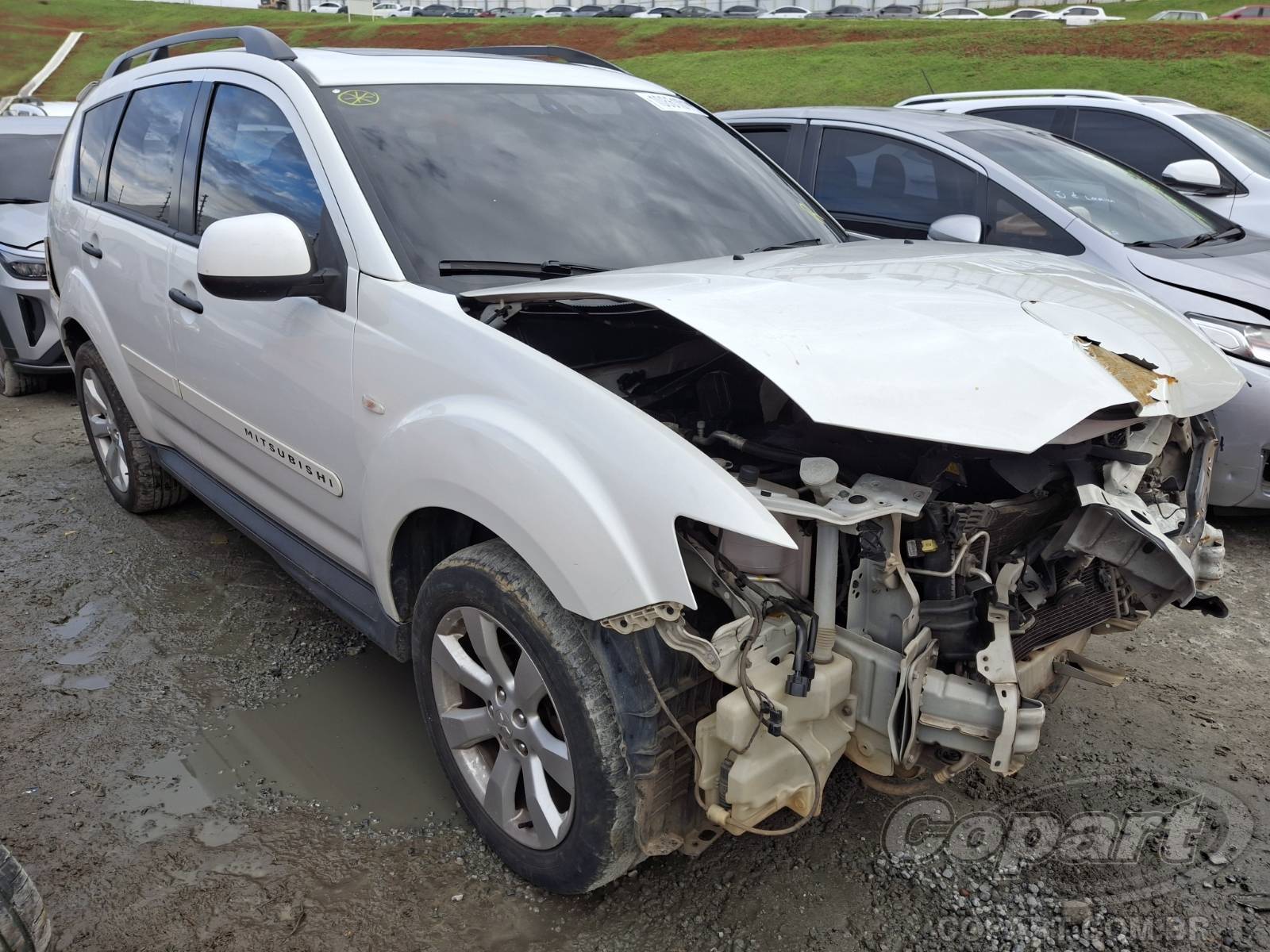 Mitsubishi Outlander 2.0 16V MIVEC 2012