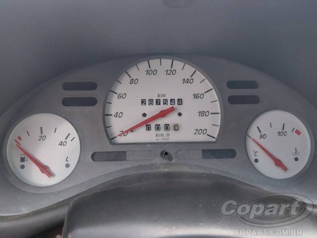 2001 CHEVROLET CORSA 