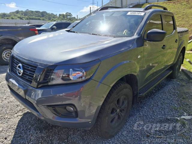 2021 NISSAN FRONTIER CD 