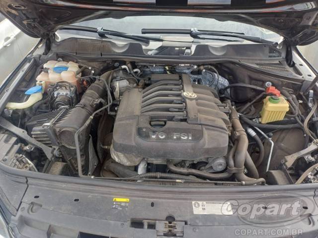 2014 VOLKSWAGEN TOUAREG 