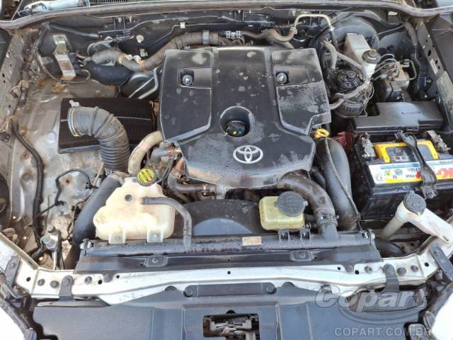 2017 TOYOTA HILUX CD 