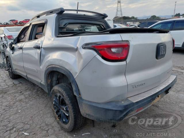 2017 FIAT TORO 