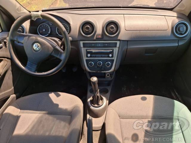 2011 VOLKSWAGEN VOYAGE 