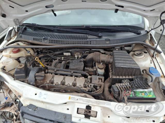 2016 VOLKSWAGEN VOYAGE 