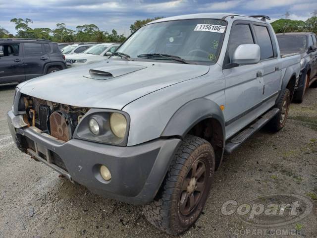 2010 MITSUBISHI L200 OUTDOOR CD 