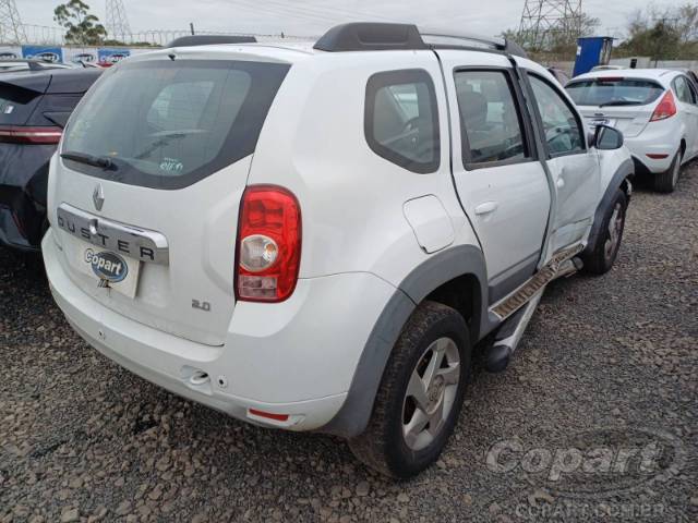 2015 RENAULT DUSTER 