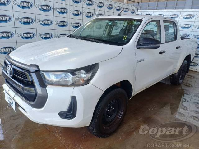 2023 TOYOTA HILUX CD 