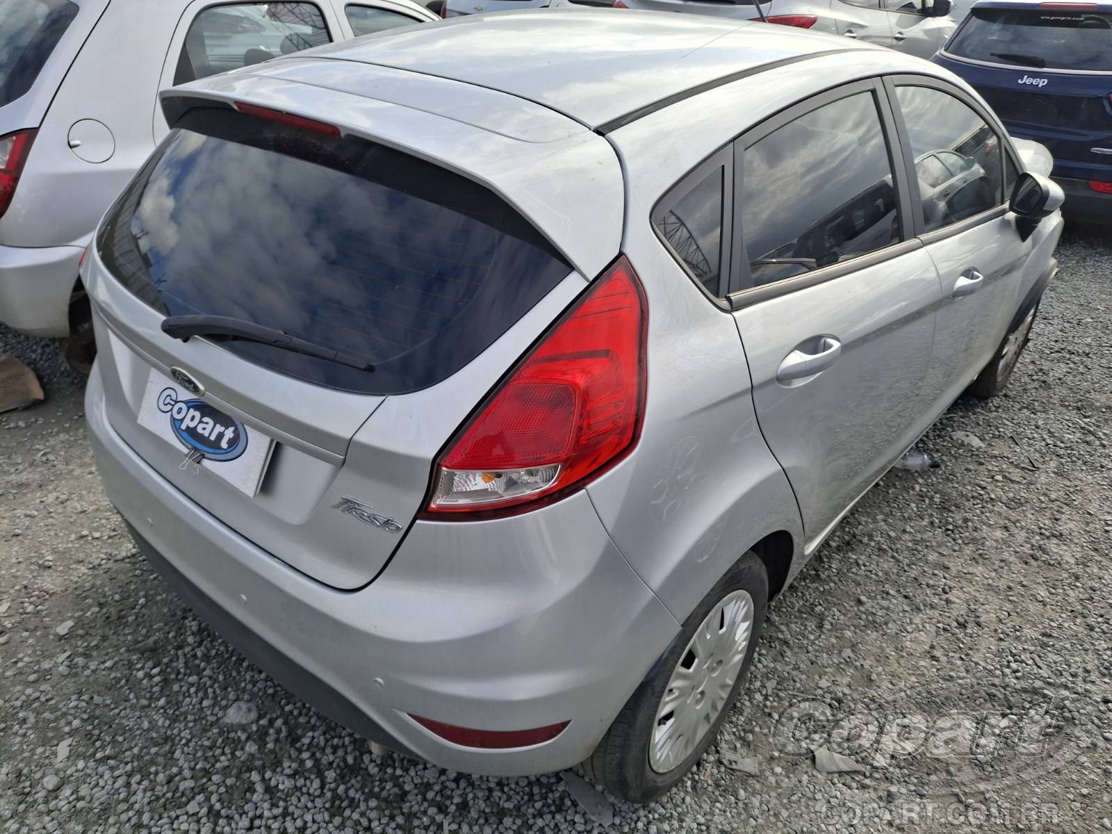 2014 FORD FIESTA — foto 4 de 13