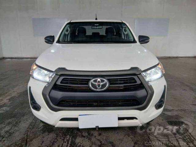 2024 TOYOTA HILUX CD 