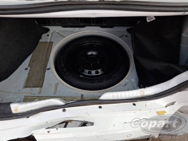 2016 VOLKSWAGEN VOYAGE 