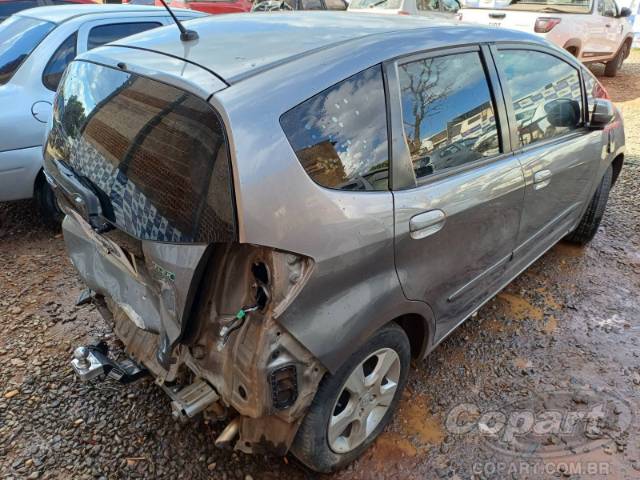 2012 HONDA FIT 