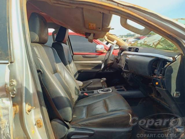 2022 TOYOTA HILUX CD 