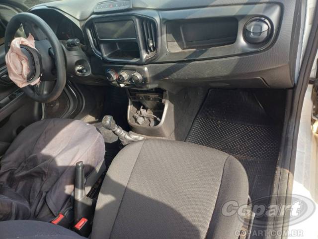 2025 FIAT STRADA 