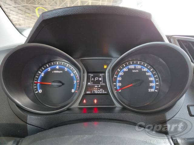 2014 HYUNDAI HB20S 