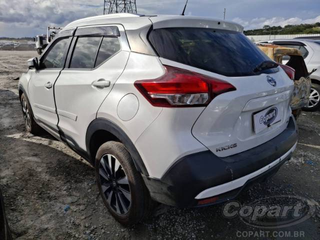 2019 NISSAN KICKS 