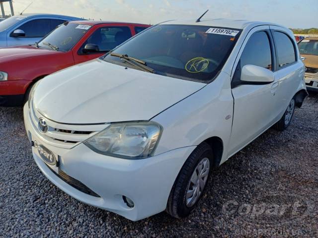 2016 TOYOTA ETIOS 