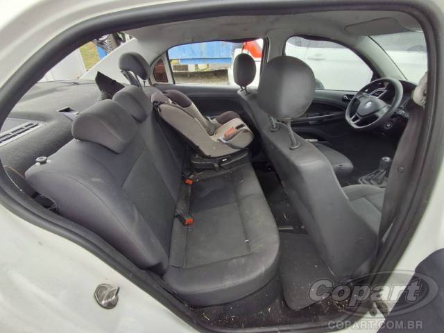 2023 VOLKSWAGEN VOYAGE 