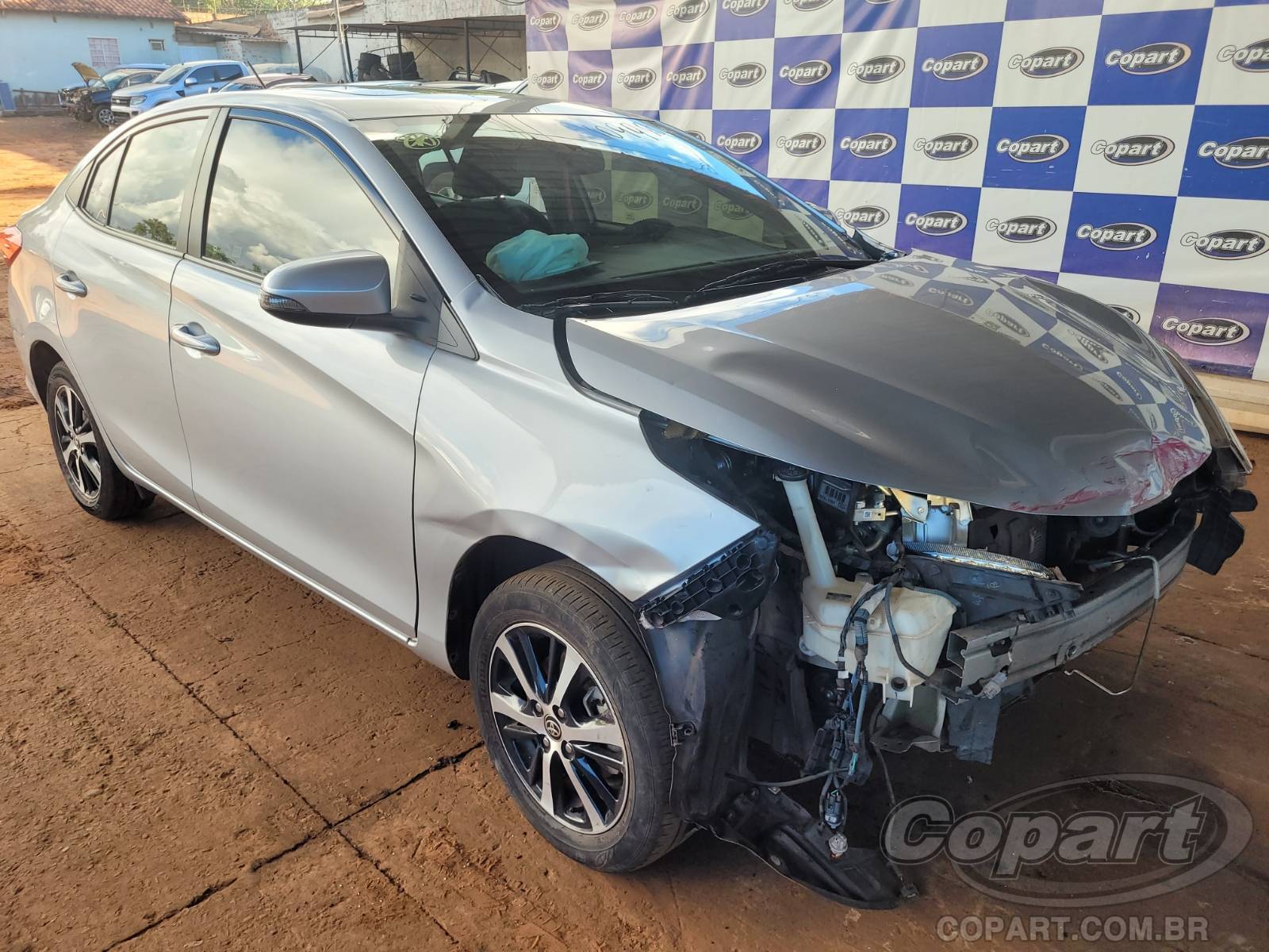 Veículo Toyota Yaris Toyota Yaris Seda XLS Connect CVT 1.5 16V Dual VVT-i 2020 2020 em leilão