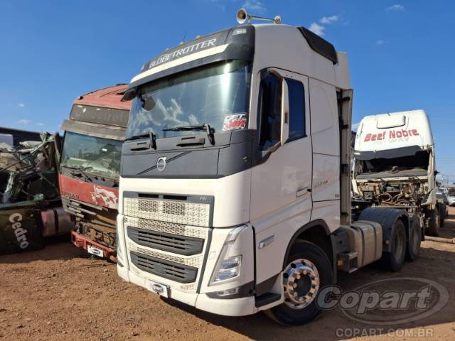 2023 VOLVO FH 