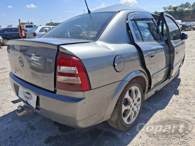 2010 CHEVROLET ASTRA SEDAN 