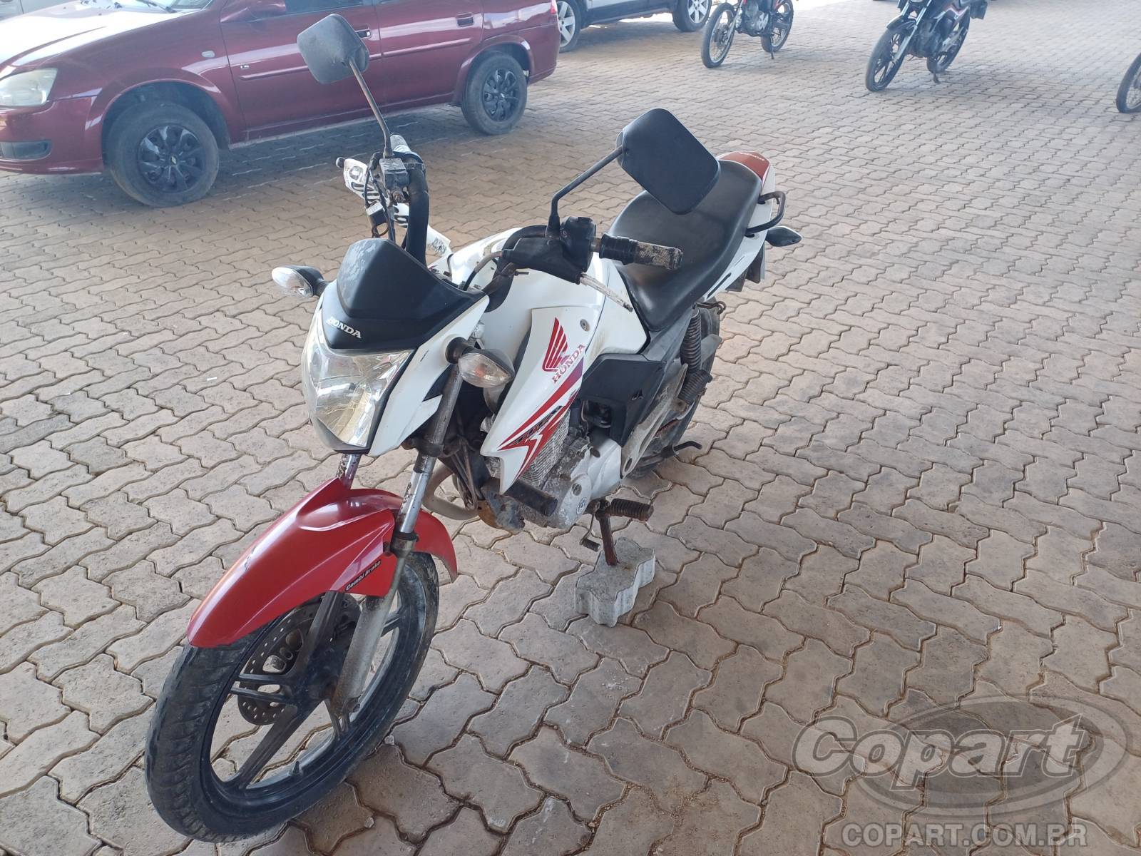 Foto 2: 2015 HONDA CG 150