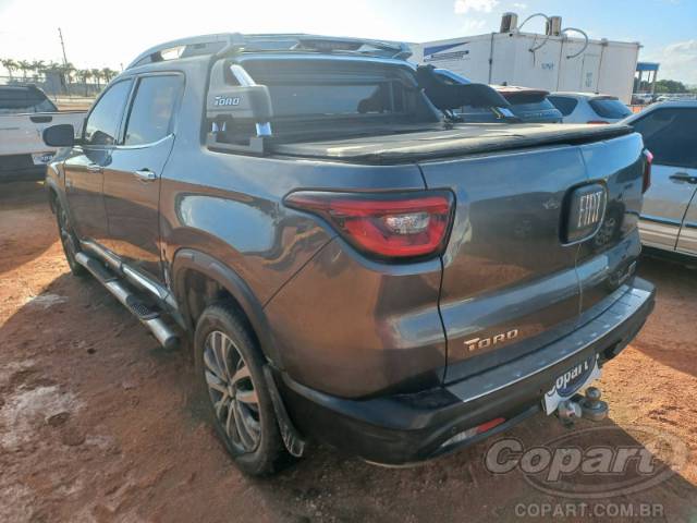 2022 FIAT TORO 