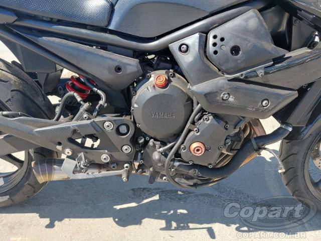 2011 YAMAHA XJ6 