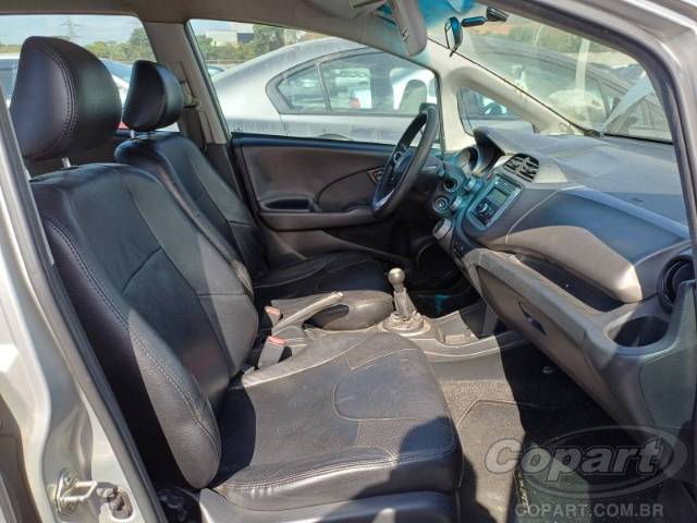 2010 HONDA FIT 