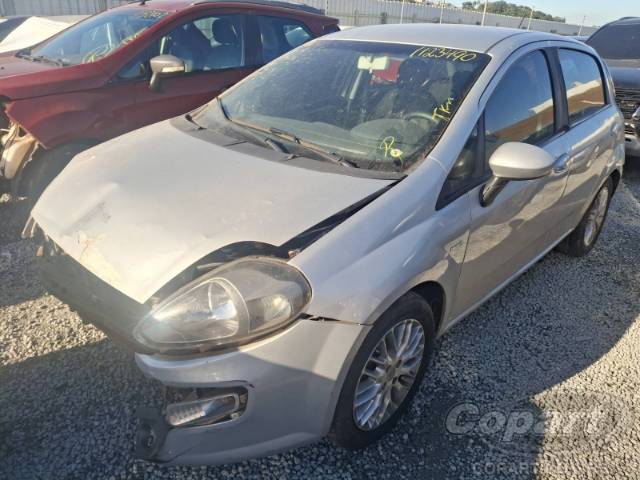 2013 FIAT PUNTO 