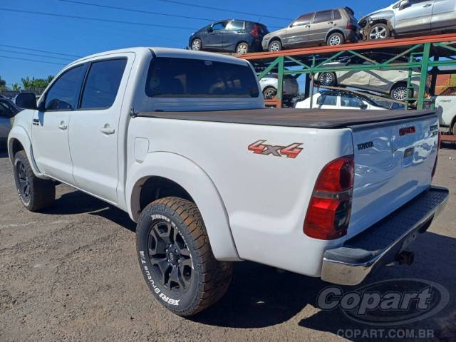 2015 TOYOTA HILUX CD 