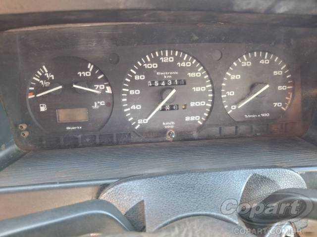 1993 VOLKSWAGEN SANTANA 
