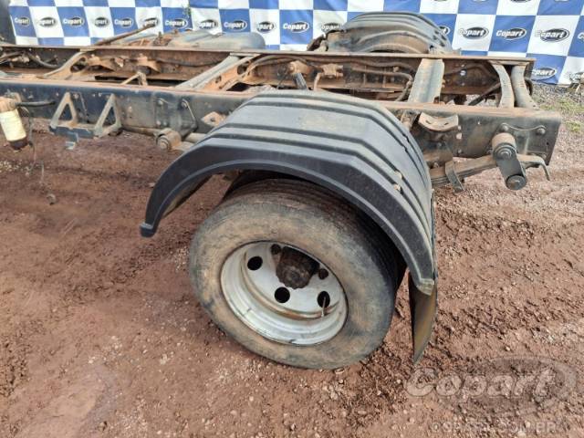 2009 FORD CARGO 815E 