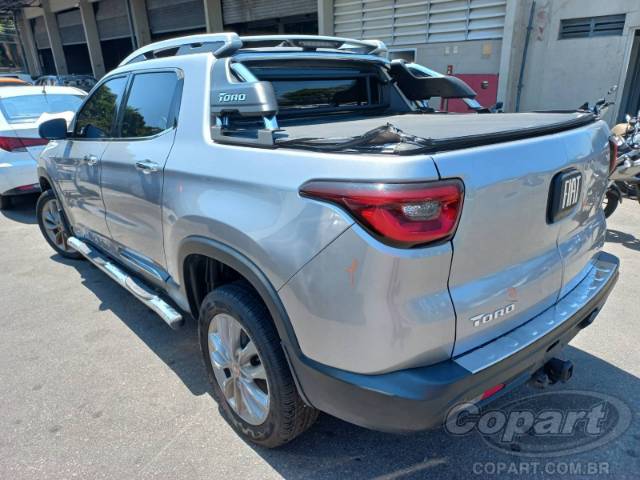 2021 FIAT TORO 