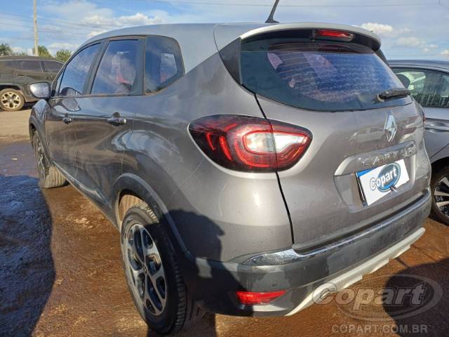 2022 RENAULT CAPTUR 