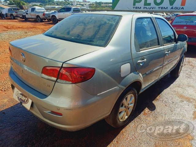 2011 FIAT SIENA 