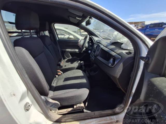 2025 FIAT STRADA 