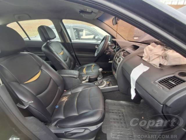 2009 RENAULT MEGANE SEDAN 