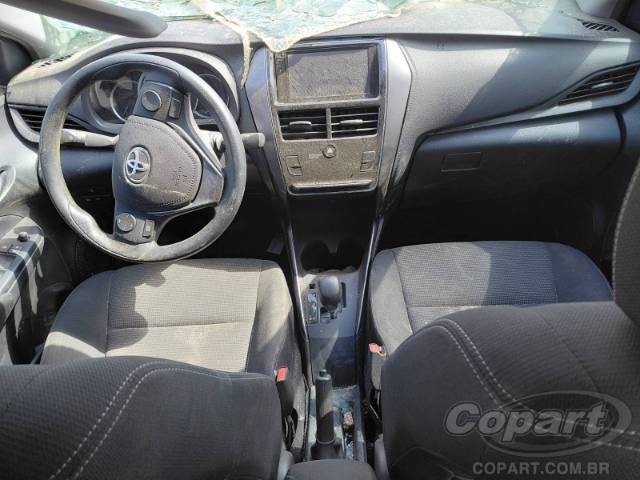2023 TOYOTA YARIS SEDA 