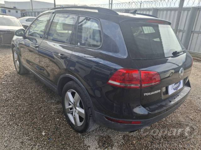 2012 VOLKSWAGEN TOUAREG 