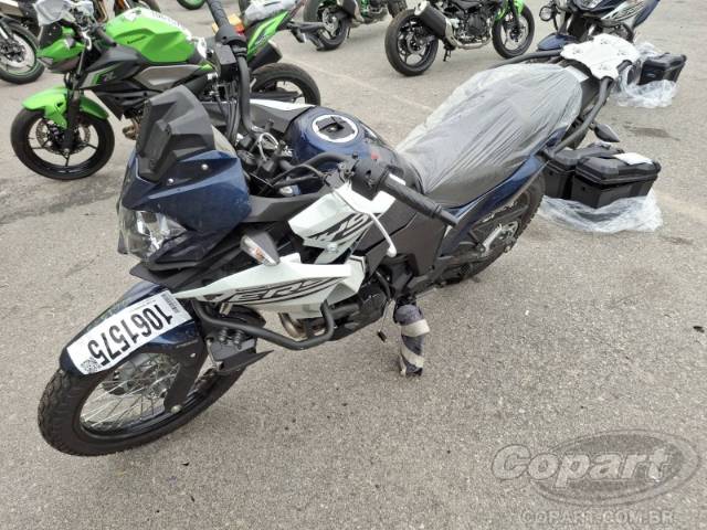 2025 KAWASAKI VERSYS-X 