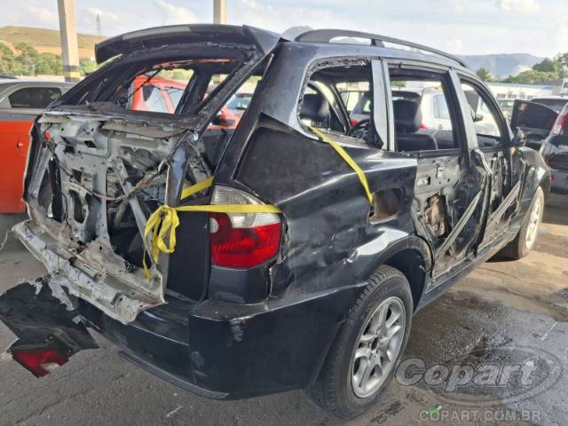 2005 BMW X3 