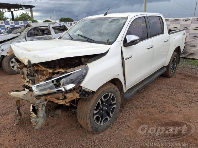 2022 TOYOTA HILUX CD 