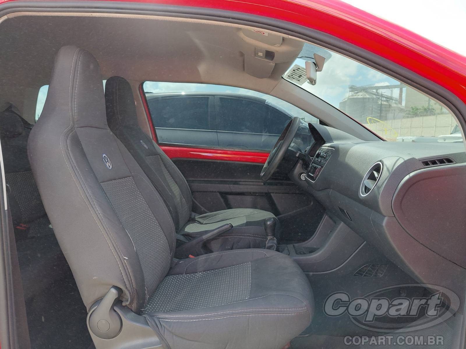 Foto 5: 2015 VOLKSWAGEN UP