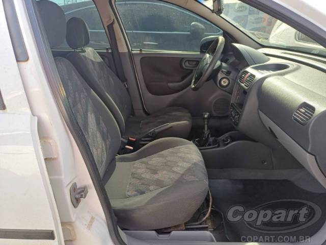2003 CHEVROLET CORSA 
